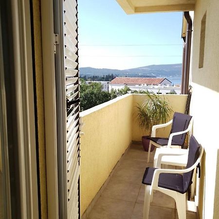 Apartmani Irena Тиват Екстер'єр фото