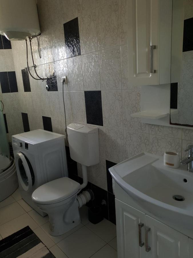 Apartmani Irena Тиват Екстер'єр фото